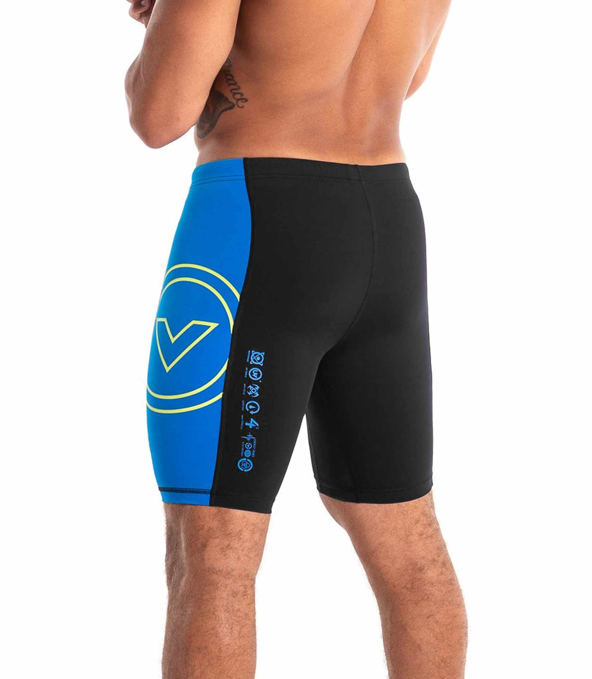 Men's Weightlifting Bundle | Bioceramic™ Compression and CoolJade™ Cooling From Warm-Up to PR. Slide 14 of 77

