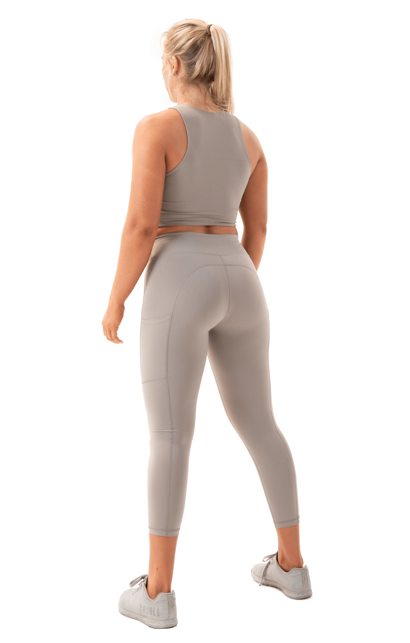 Everform Vivid Bra Tank - VIRUS® Performance Apparel