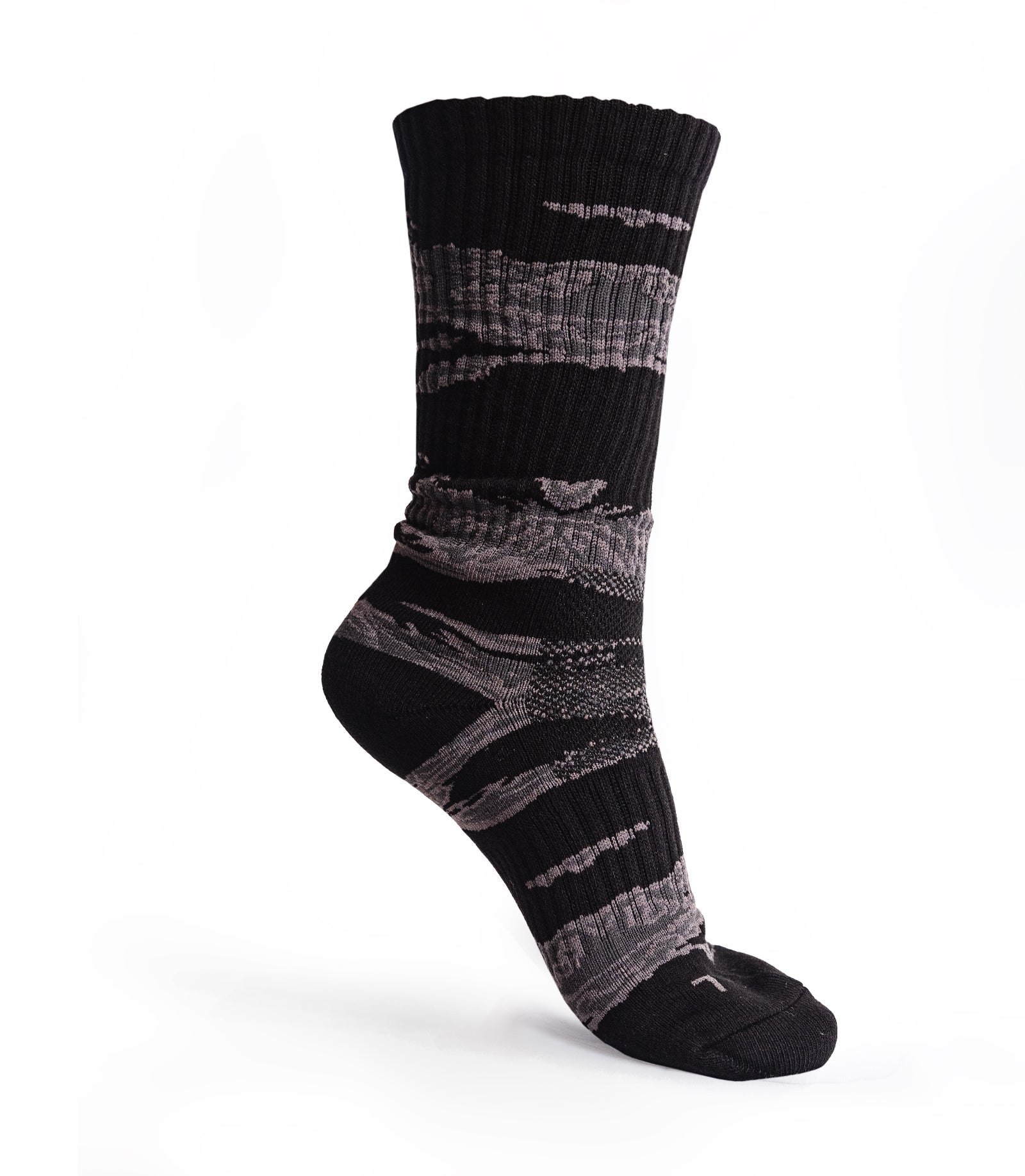 Everyday Crew Socks - VIRUS® Performance Apparel