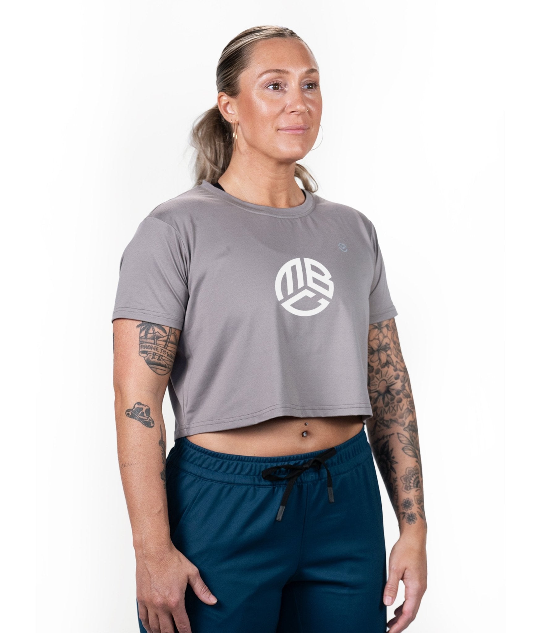 Madison Barbell Club Mount Crop Tee - VIRUS® Performance Apparel