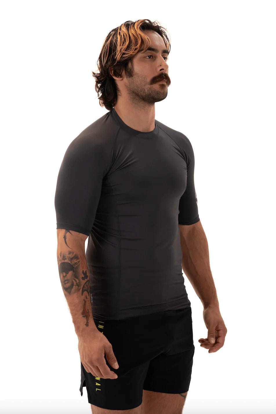Men's BJJ/Combat Bundle | Cooling Compression and AirFlex™ Mobility From Warm - Up to Final Round - VIRUS® Performance Apparel. Slide 20 of 33
