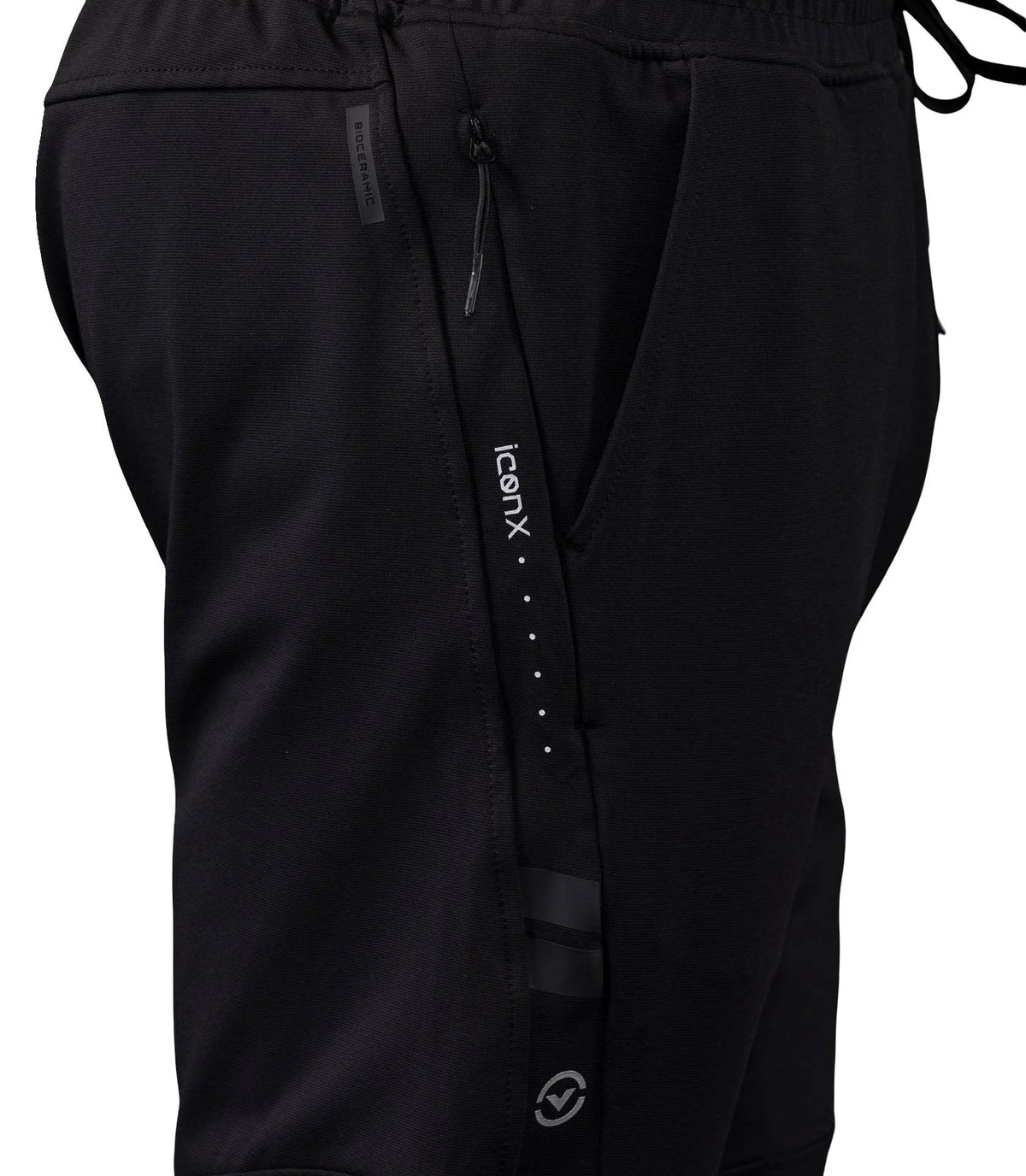 Men's Lifestyle Bundle | Bioceramic™ Recovery and CoolJade™ Cooling From Daily Wear to Active Recovery - VIRUS® Performance Apparel. Slide 35 of 58
