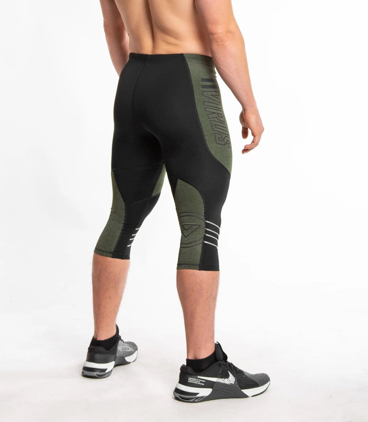 Men's Run/Bike Bundle | CoolJade™ Cooling and Bioceramic™ Compression From Mile One to Cooldown - VIRUS® Performance Apparel. Slide 2 of 27
