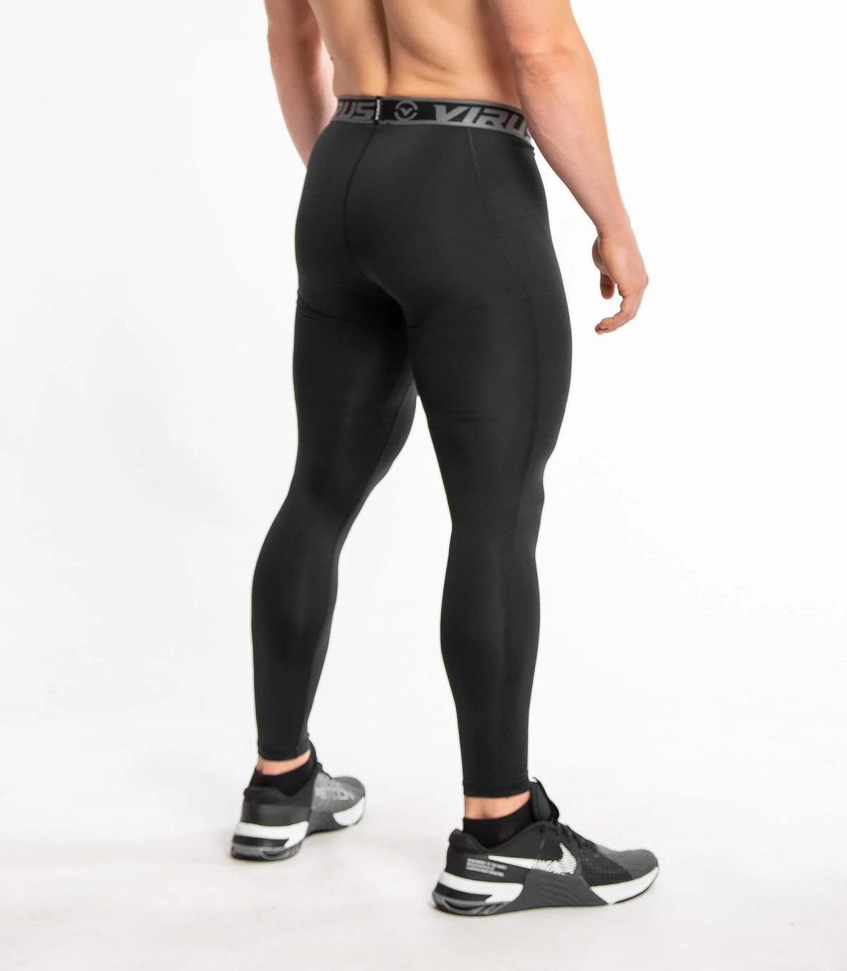 Men's Weightlifting Bundle | Bioceramic™ Compression and CoolJade™ Cooling From Warm - Up to PR - VIRUS® Performance Apparel. Slide 24 of 77
