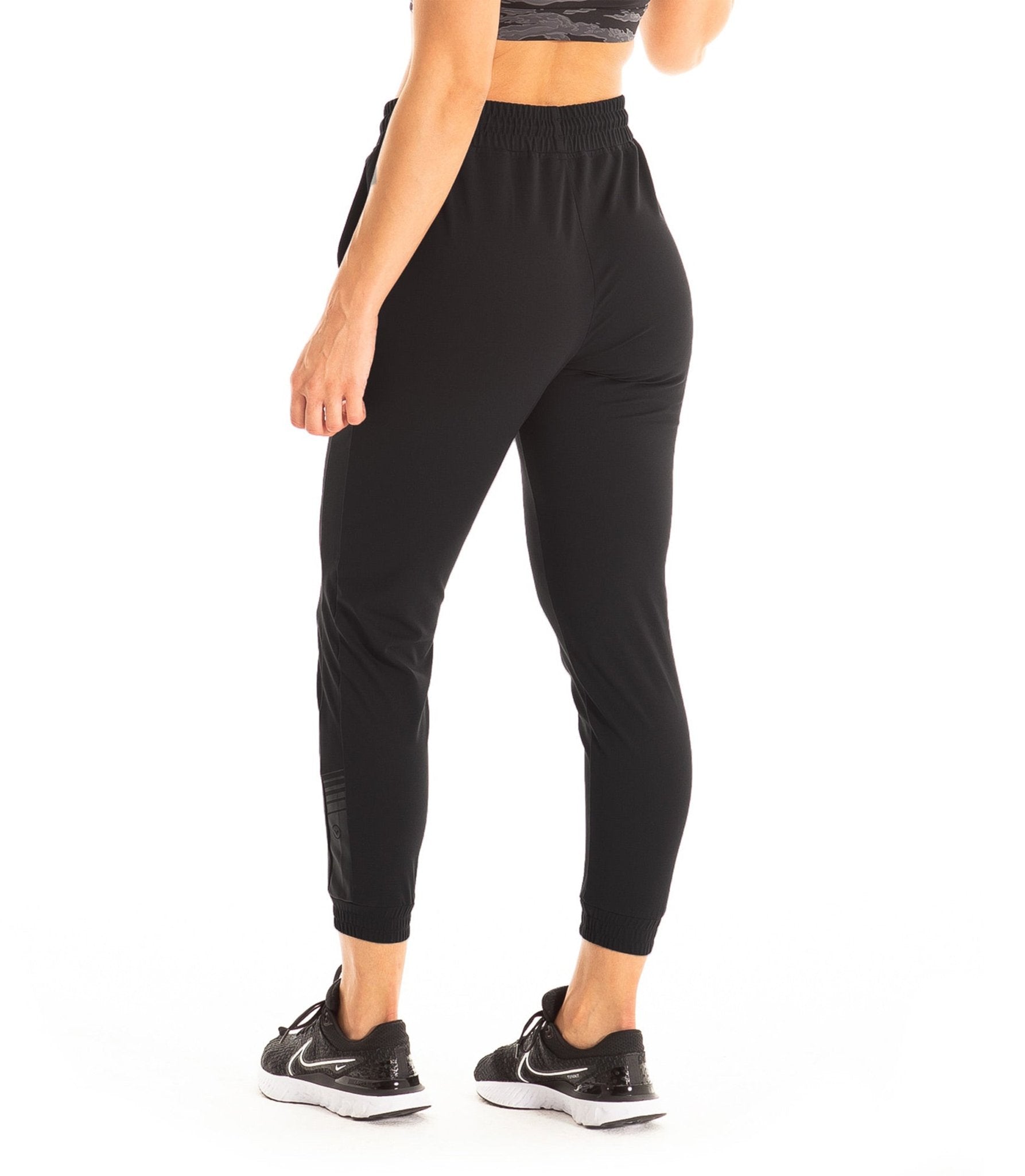 WheelWOD LunX Joggers - VIRUS® Performance Apparel