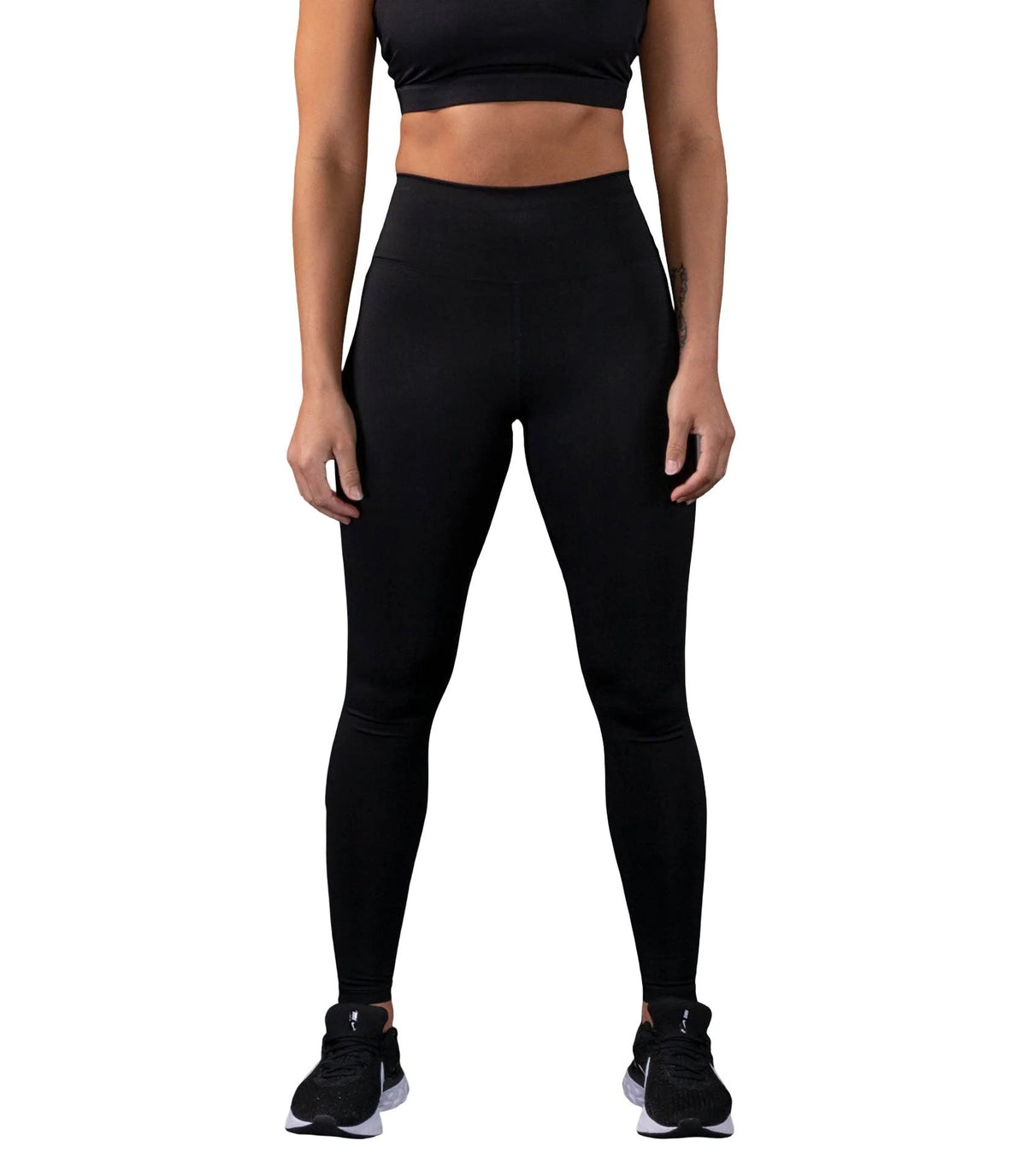 Women's CrossFit Bundle | Bioceramic™ Recovery and EcoNuve™ Sustainable Performance From Warm - Up to Final WOD - VIRUS® Performance Apparel. Slide 18 of 25
