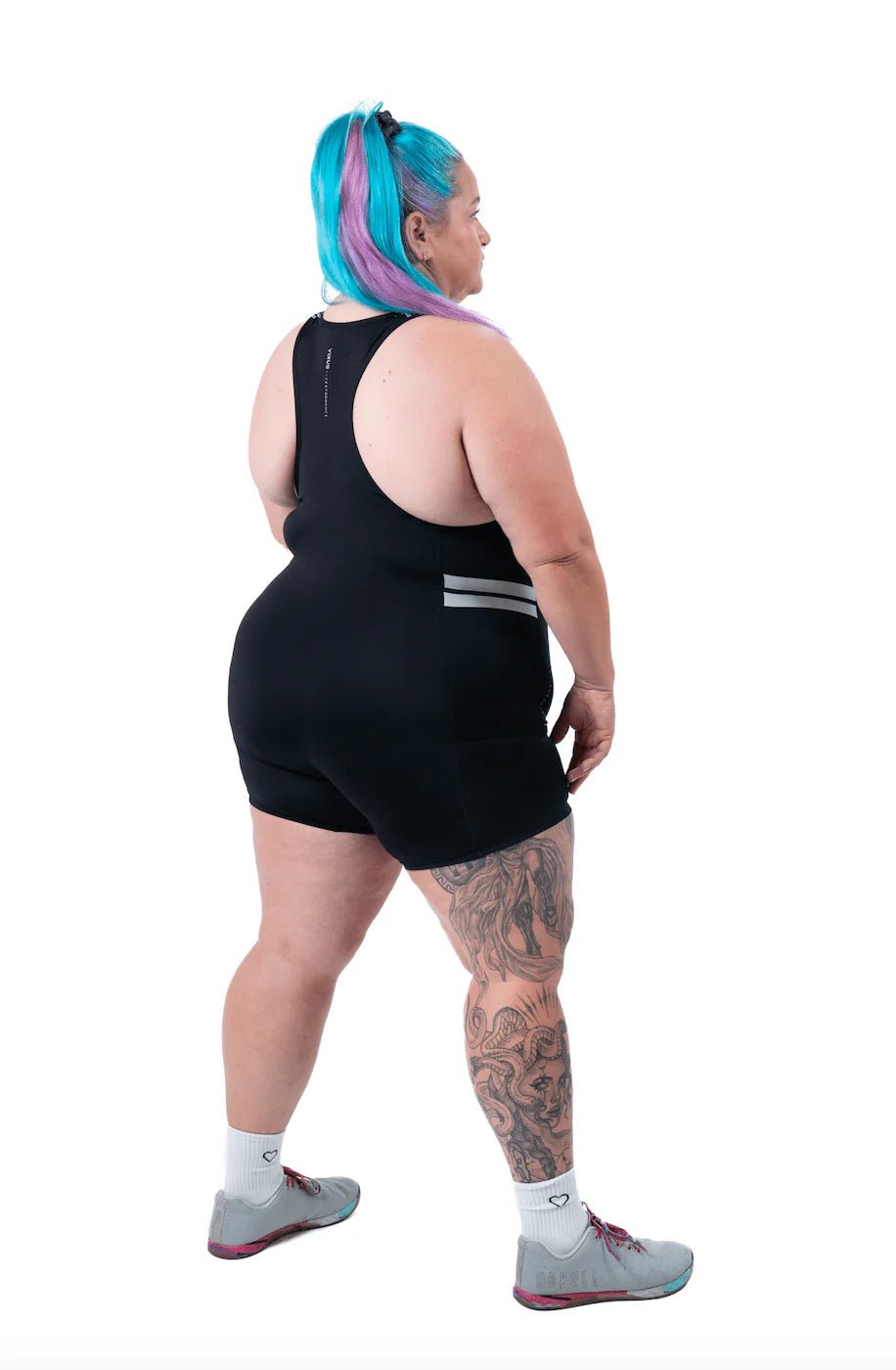 Women's Weightlifting Bundle | Bioceramic™ Compression and BioPolyform™ Durability From Warm - Up to PR - VIRUS® Performance Apparel. Slide 47 of 62
