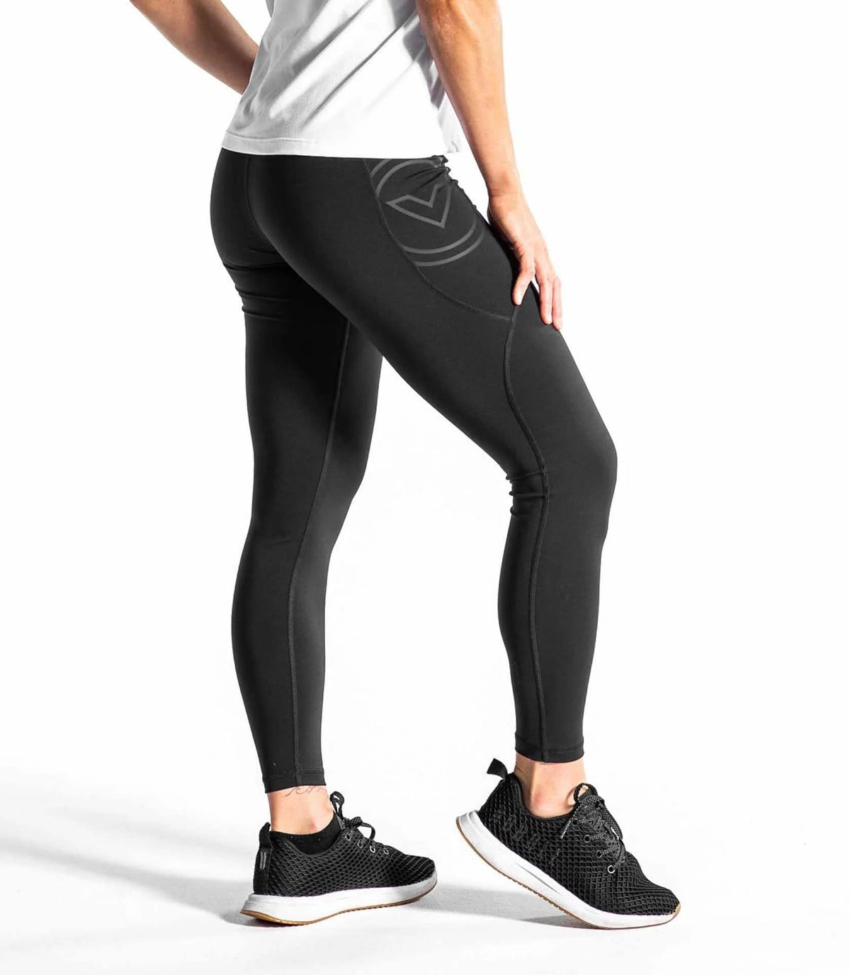 Women's Weightlifting Bundle | Bioceramic™ Compression and BioPolyform™ Durability From Warm - Up to PR - VIRUS® Performance Apparel. Slide 11 of 62
