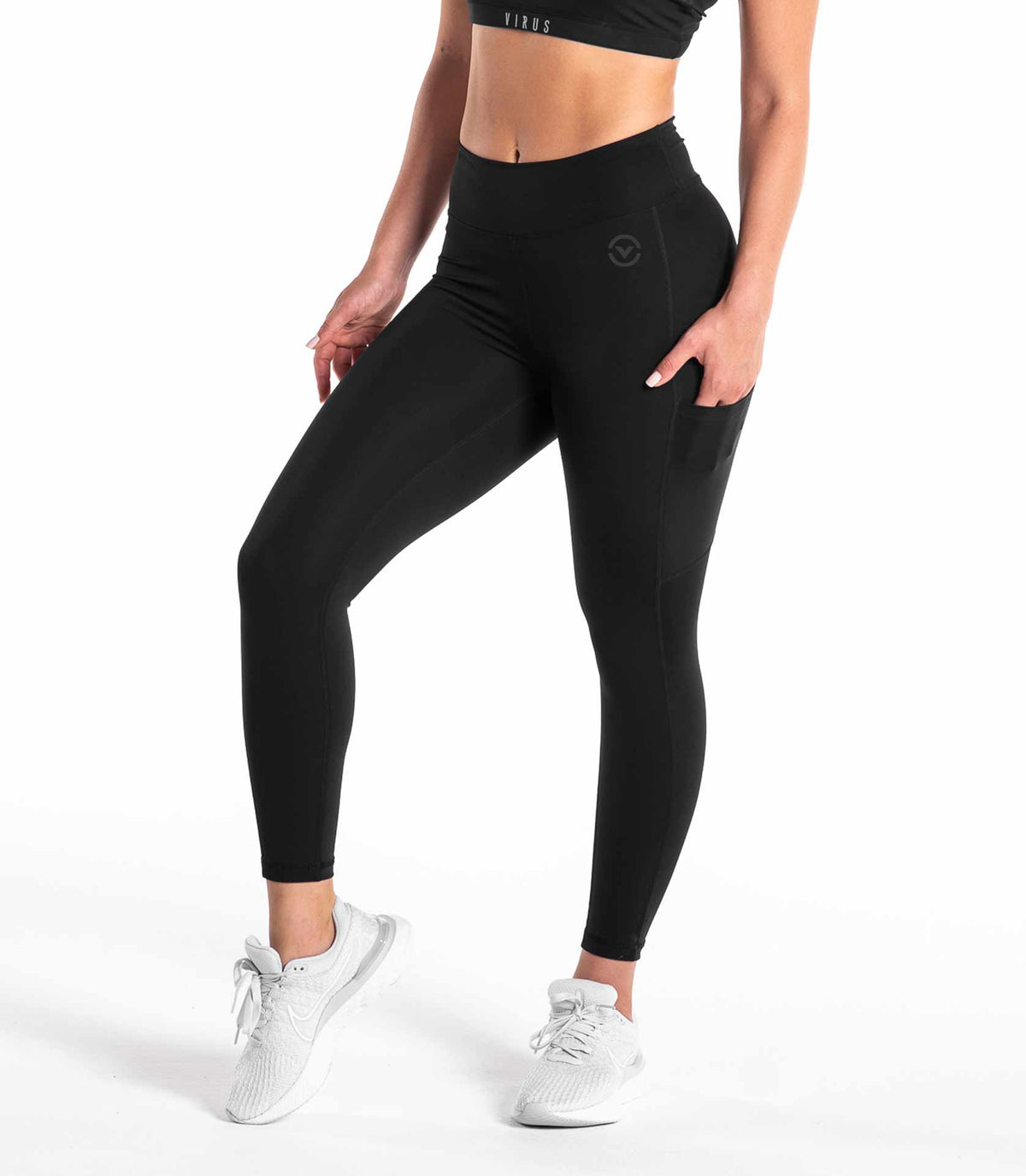 Commuter ⅞ Tech Pants - VIRUS® Performance Apparel