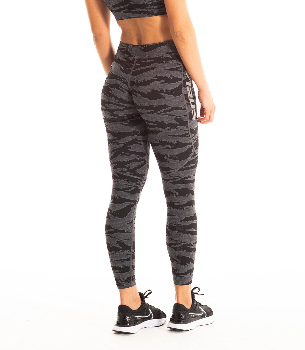EAU21 Tech Pants