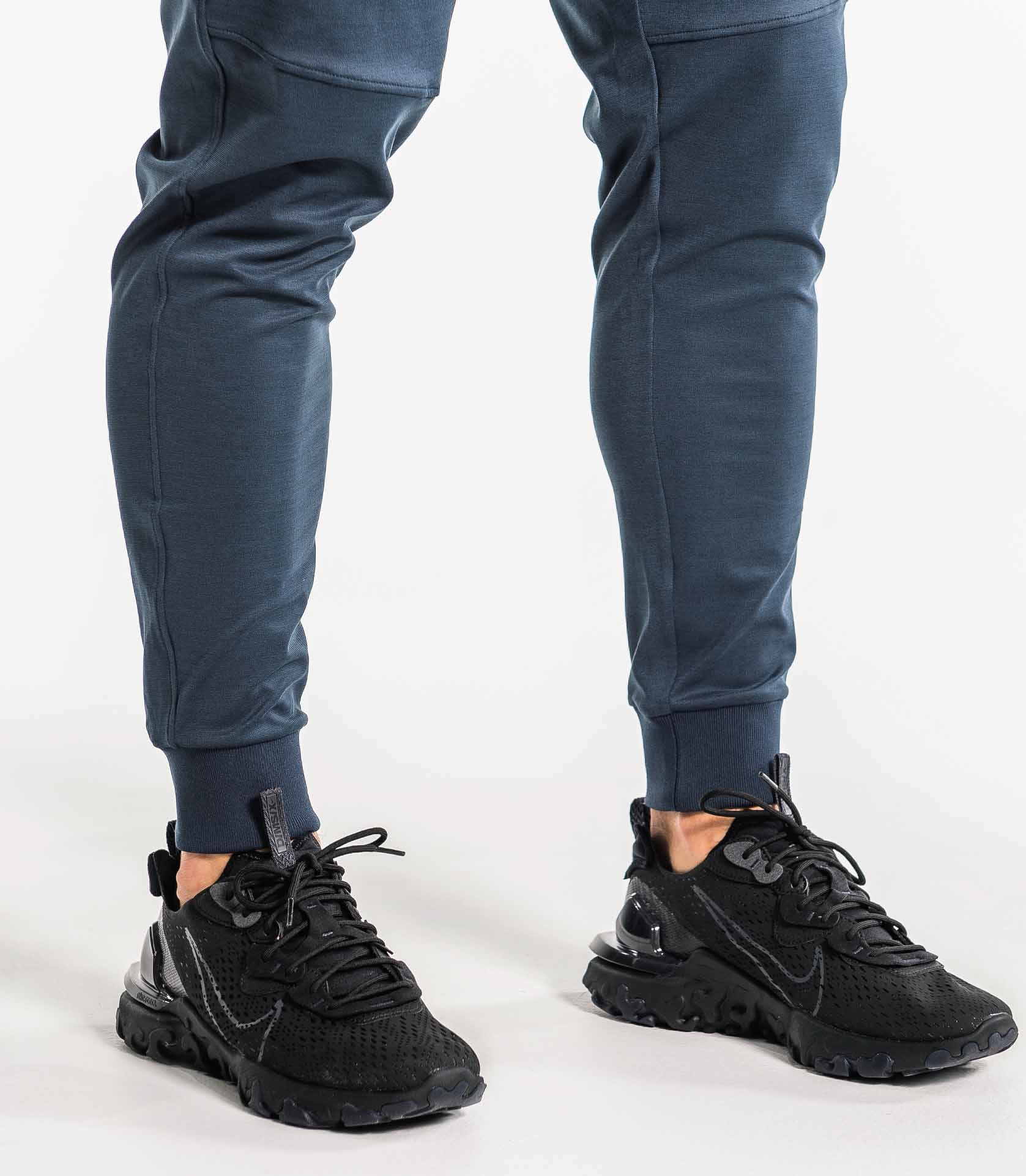 var-32923884093530,var-32923884159066,var-32923884224602,var-32923884290138,var-32923884355674,var-32923884421210