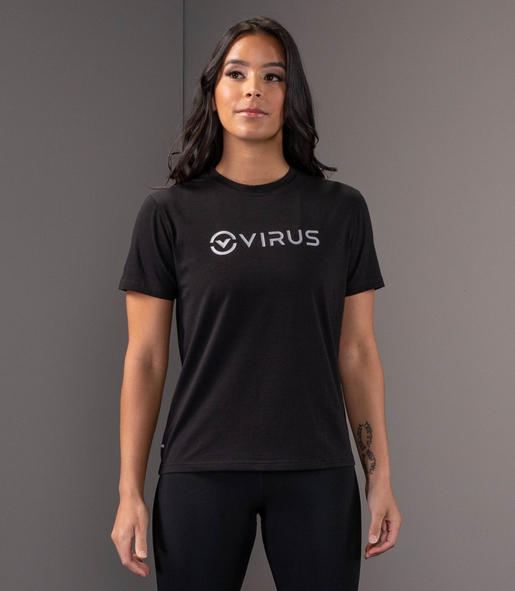Women's Forever Short Sleeve - VIRUS® Performance Apparel
